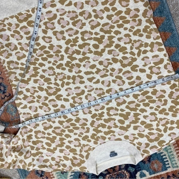 Aerie XS Leopard Crewneck Sweatshirt Cotton‎ - Picture 10 of 11
